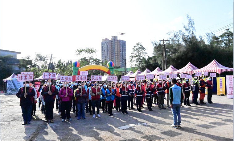 防災各組人員集合列隊.jpg