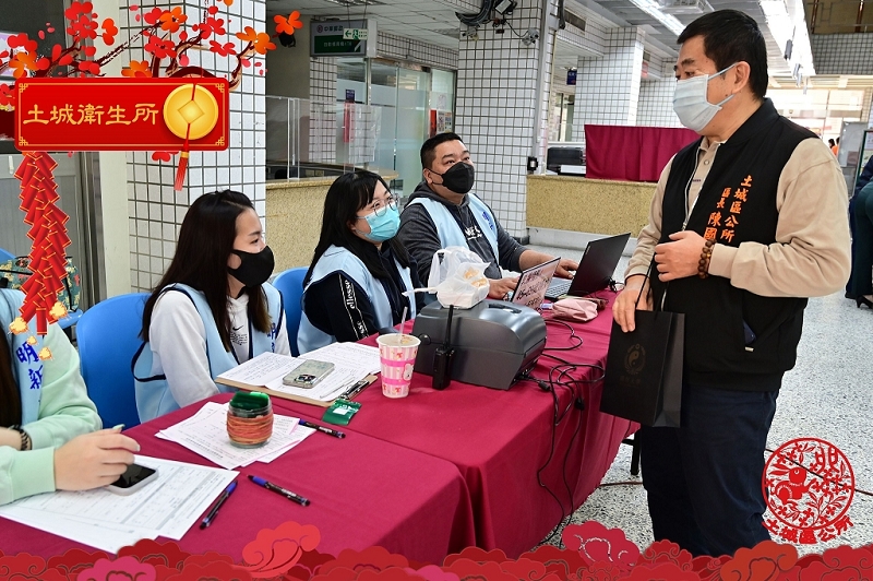 歡喜迎兔年春聯年畫贈送市民04.jpg