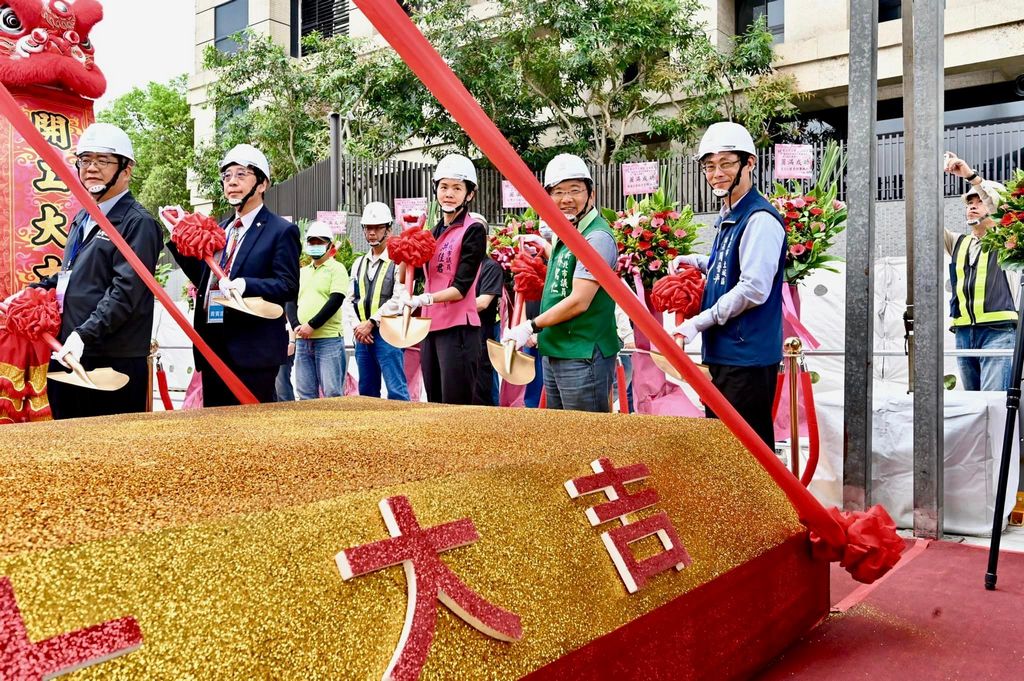 頂福安居社會住宅開工典禮