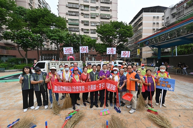 病媒防治登革熱小黑蚊孑孓宣導活動11.jpg