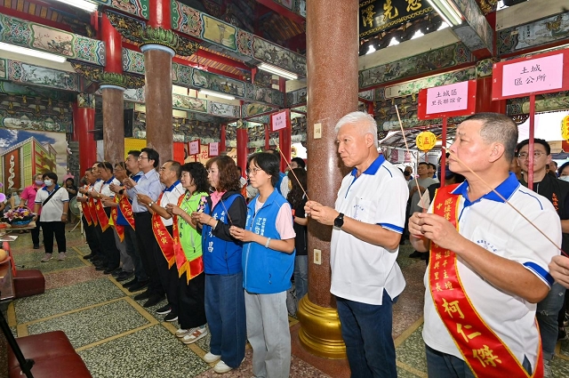 112土城大墓公中元祭典10.jpg