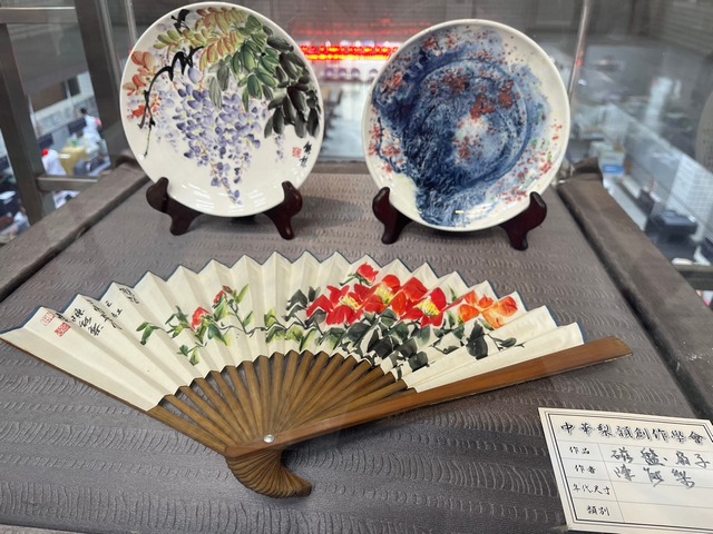 龍情墨藝-中華梨韻創作學會書畫聯展03.jpg