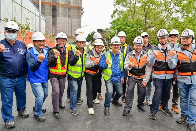 頂福安居社會住宅基地南側12公尺新闢道路-新福街-即將通車06.jpg