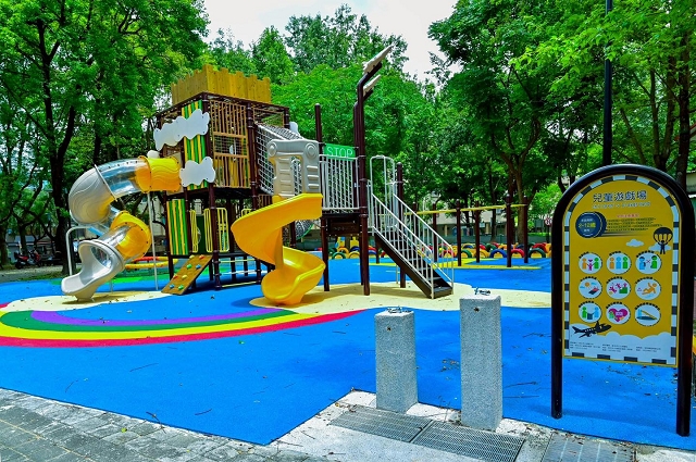 清水社區公園兒童交通遊戲場啟用13.jpg
